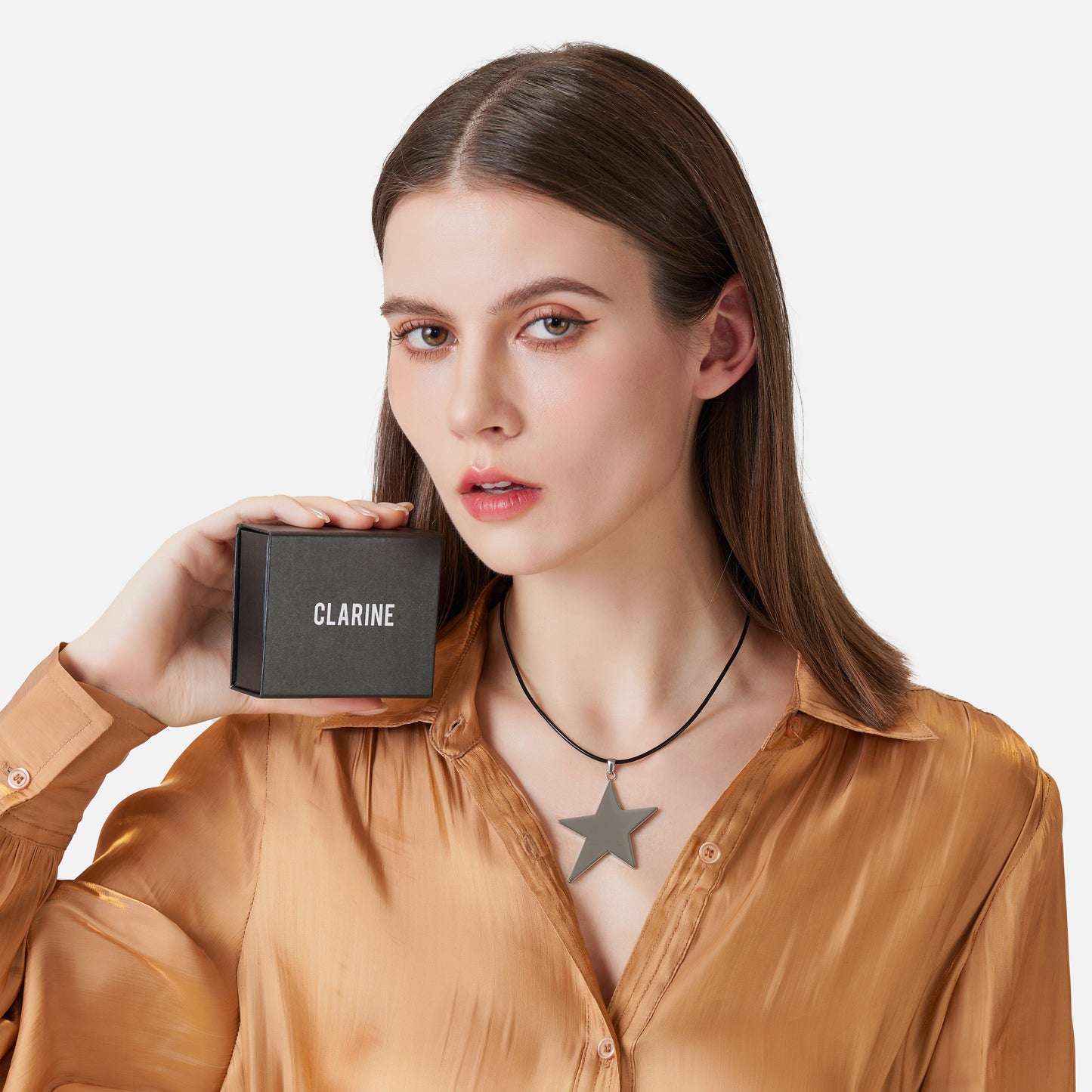 NOVA NECKLACE